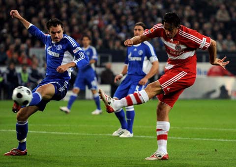 守门员的新 守门员的新